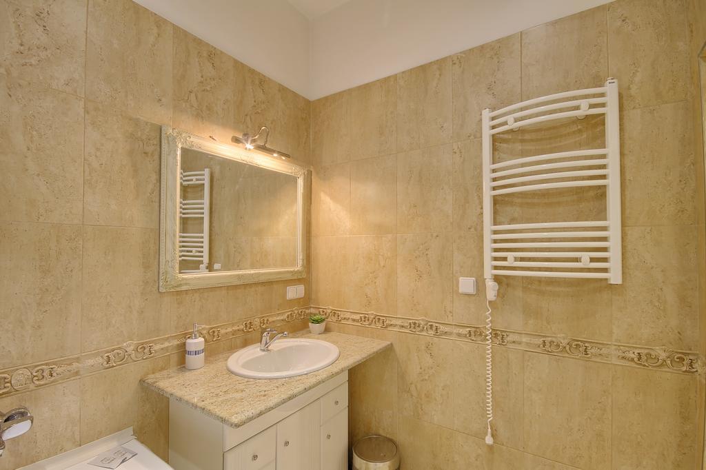 Taurus Apartments Vilnius Bagian luar foto