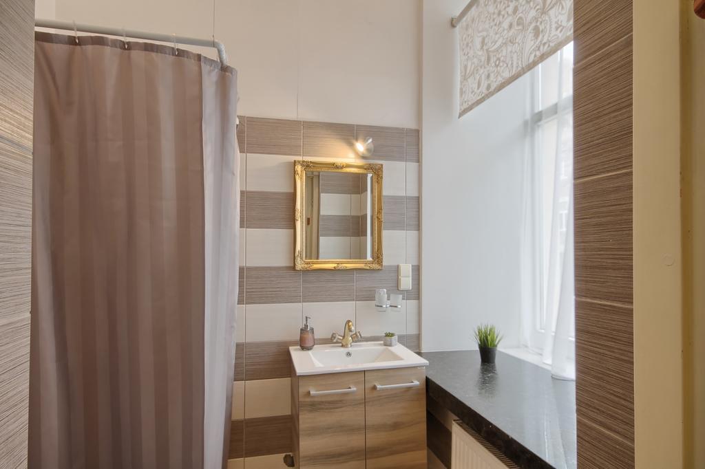 Taurus Apartments Vilnius Bagian luar foto